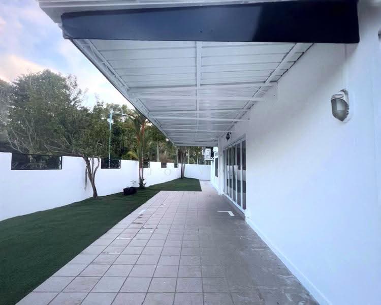 FH semi detached Sembawang Straits Estate, Jalan Basong Jalan Machang Jalan Kandis Sembawang Road, Sembawang / Yishun, 3 Bedrooms, 1,900 sqft, Semi-Detached House For Sale, by Jolyn Goh, 500261099 - Exterior - PropertyGuru.com.sg