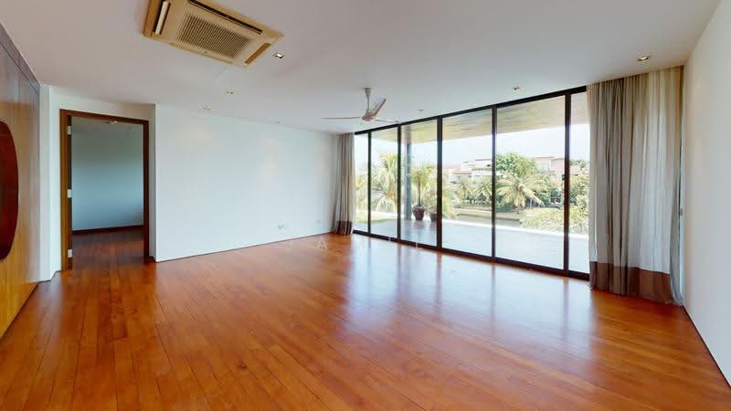 RARE Luxury Waterfront Bungalow with Private Berth in Sentosa Cove, Ocean Drive, Paradise Island, Coral Island, Harbourfront / Telok Blangah, 5 Bedrooms, 9,680 sqft, Bungalow House For Sale, by Jamie Yoeng, 500261106 - Living Room - PropertyGuru.com.sg