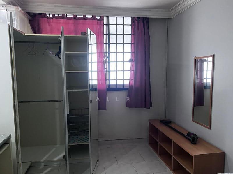 349 Bukit Batok Street 34, 349 Bukit Batok Street 34, Dairy Farm / Bukit Panjang / Choa Chu Kang, Room Rental, 100 sqft, HDB Flat For Rent, by Alex Teoh, 500261121 - Bedroom - PropertyGuru.com.sg