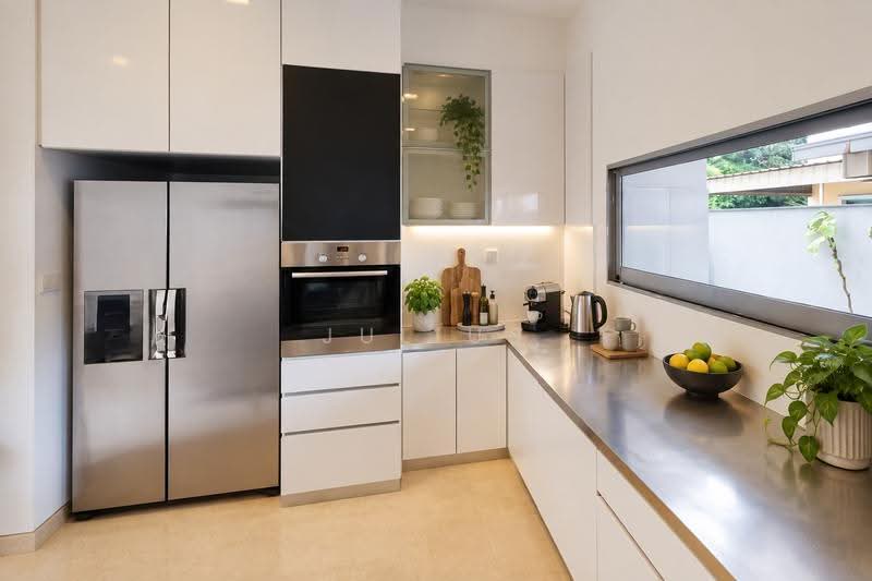 One Tree Hill Collection, Jalan Arnap, Tanglin / Holland / Bukit Timah, 6 Bedrooms, 6,780 sqft, Detached House For Rent, by Julius WL Fock, 500261145 - Kitchen - PropertyGuru.com.sg