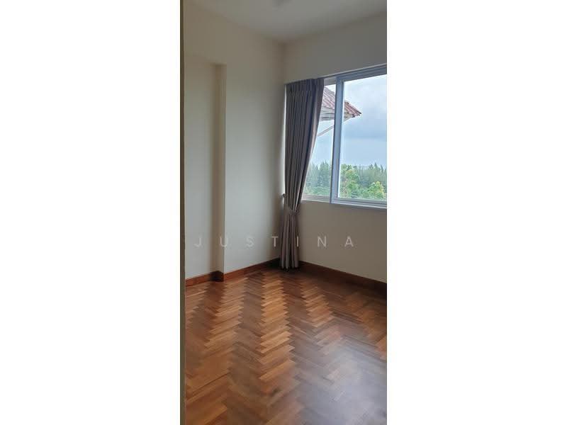Tanjong Ria Condominium, 121 Tanjong Rhu Road, East Coast / Marine Parade, 3 Bedrooms, 1,206 sqft, Condominium For Sale, by Justina Teo, 500261156 - Bedroom 2 - PropertyGuru.com.sg