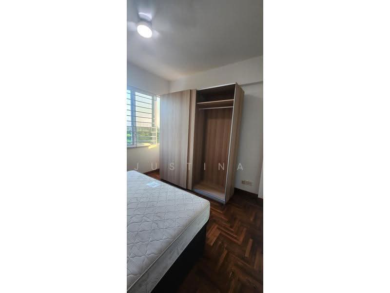 Tanjong Ria Condominium, 121 Tanjong Rhu Road, East Coast / Marine Parade, 3 Bedrooms, 1,206 sqft, Condominium For Sale, by Justina Teo, 500261156 - Bedroom 2 - PropertyGuru.com.sg