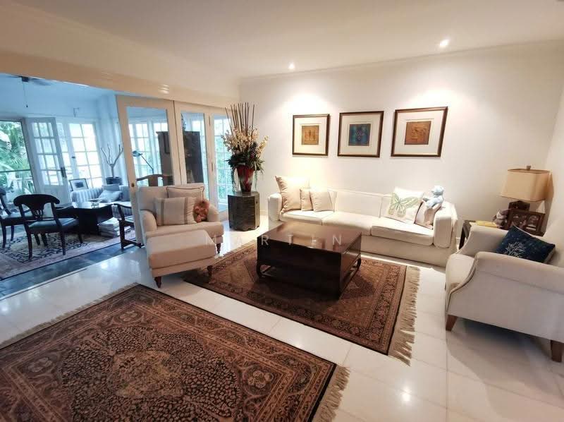 RARE PLOT!! • LOW $PSF • PRESTIGIOUS GCB ENCLAVE!!, Bukit Timah Vicinity, Clementi Park / Upper Bukit Timah, 5 Bedrooms, 5,000 sqft, Bungalow House For Sale, by Martin Goh 吴伟楠, 500261157 - Living Room - PropertyGuru.com.sg