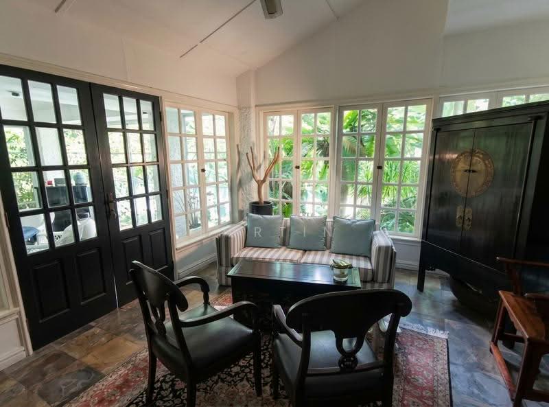 RARE PLOT!! • LOW $PSF • PRESTIGIOUS GCB ENCLAVE!!, Bukit Timah Vicinity, Clementi Park / Upper Bukit Timah, 5 Bedrooms, 5,000 sqft, Bungalow House For Sale, by Martin Goh 吴伟楠, 500261157 - Living Room - PropertyGuru.com.sg