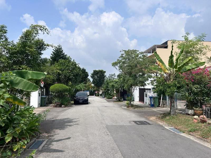 Serangoon Garden - Single Storey House, Hougang / Punggol / Sengkang, 3 Bedrooms, 1,000 sqft, Semi-Detached House For Sale, by Vincent Wong 黄道平, 500261162 - Exterior - PropertyGuru.com.sg