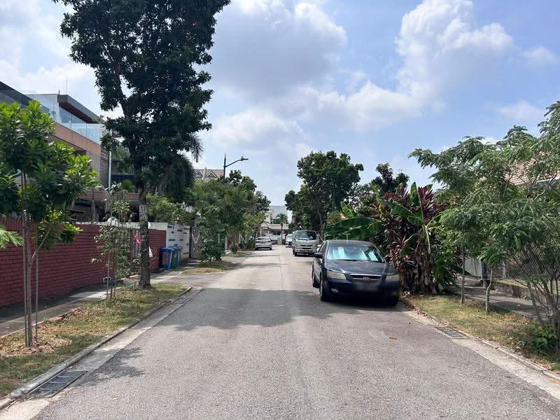 Serangoon Garden - Single Storey House, Hougang / Punggol / Sengkang, 3 Bedrooms, 1,000 sqft, Semi-Detached House For Sale, by Vincent Wong 黄道平, 500261162 - Exterior - PropertyGuru.com.sg