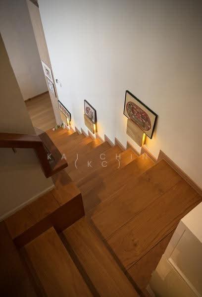 91 Dawson Road, 91 Dawson Road, Alexandra / Commonwealth, 3 Bedrooms, 1,173 sqft, HDB Flat For Sale, by Kai Chin (KC) Chan, 500261166 - Stairs - PropertyGuru.com.sg