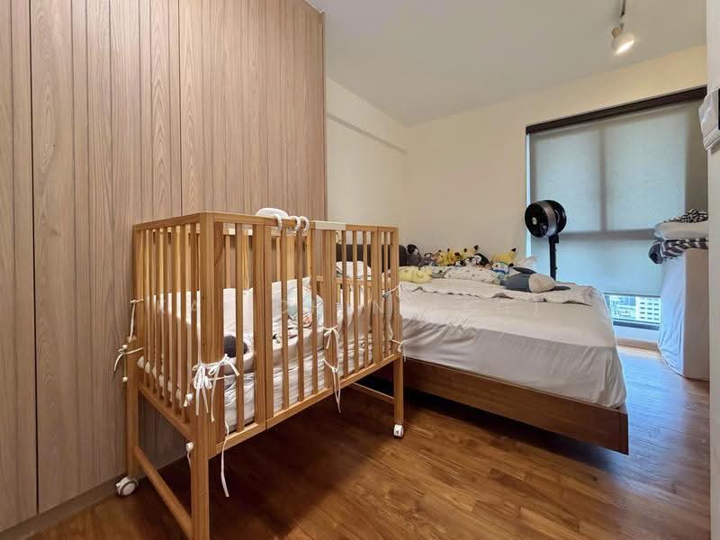 91 Dawson Road, 91 Dawson Road, Alexandra / Commonwealth, 3 Bedrooms, 1,173 sqft, HDB Flat For Sale, by Kai Chin (KC) Chan, 500261166 - Master Bedroom - PropertyGuru.com.sg