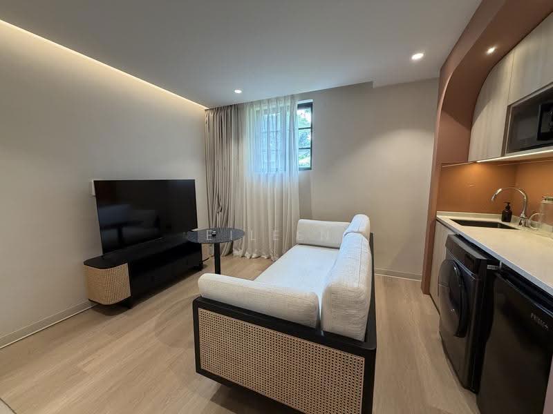 26 Evans road, Tanglin / Holland / Bukit Timah, 2 Bedrooms, 700 sqft, Apartment For Rent, by Eileen Teoh, 500261174 - Living Room - PropertyGuru.com.sg