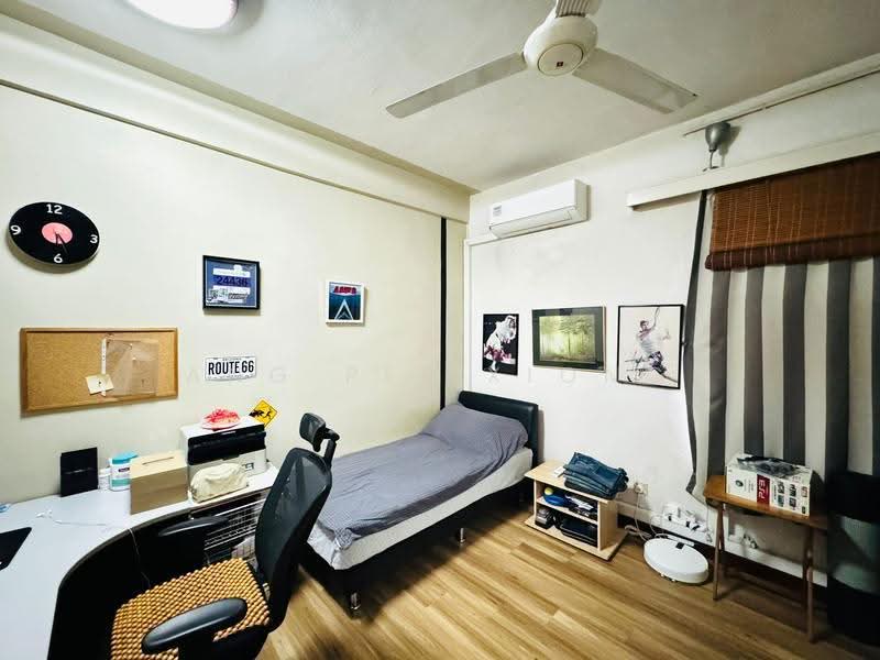 Goldhill Towers, 38 Goldhill Avenue, Newton / Novena, 3 Bedrooms, 1,550 sqft, Apartment For Sale, by Ang Pei Xiong, 500261179 - PropertyGuru.com.sg