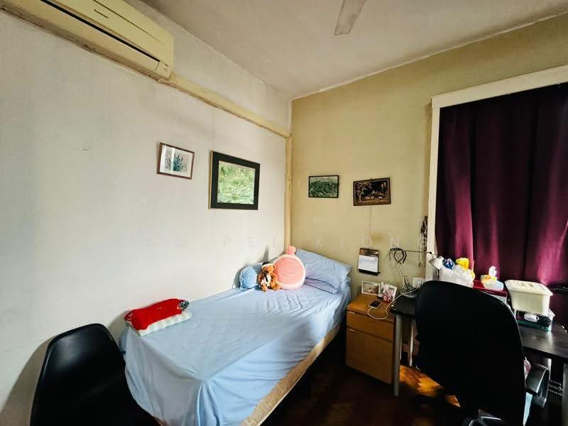 Goldhill Towers, 38 Goldhill Avenue, Newton / Novena, 3 Bedrooms, 1,550 sqft, Apartment For Sale, by Ang Pei Xiong, 500261179 - PropertyGuru.com.sg