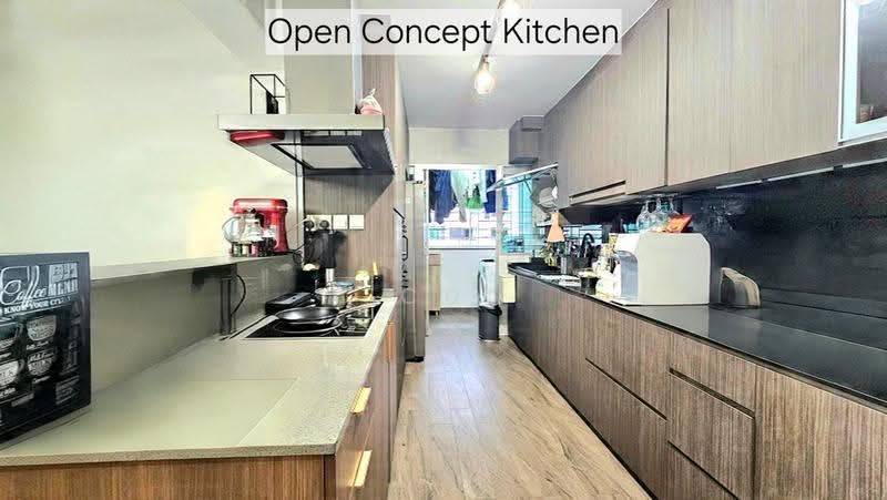 Mins Walk Punggol MRT Tasteful Reno Unblocked View, , 4 Bedrooms, 1,216 sqft, HDB Flat For Sale, by CD Sung, 500261272 - Kitchen - PropertyGuru.com.sg