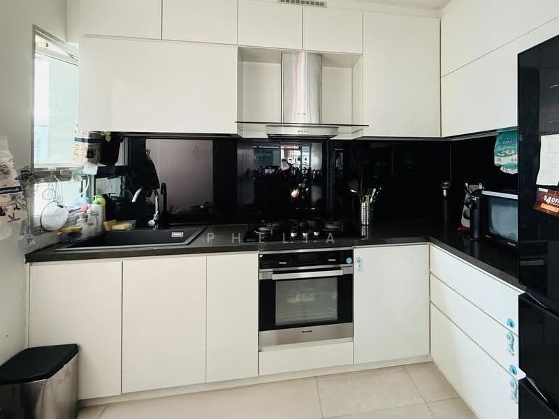 272A Sengkang Central, 272A Sengkang Central, Hougang / Punggol / Sengkang, 3 Bedrooms, 969 sqft, HDB Flat For Sale, by Phelia Yeo, 500261315 - PropertyGuru.com.sg