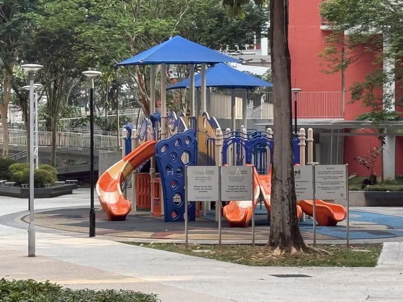 272A Sengkang Central, 272A Sengkang Central, Hougang / Punggol / Sengkang, 3 Bedrooms, 969 sqft, HDB Flat For Sale, by Phelia Yeo, 500261315 - PropertyGuru.com.sg