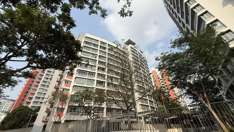 272A Sengkang Central, 272A Sengkang Central, Hougang / Punggol / Sengkang, 3 Bedrooms, 969 sqft, HDB Flat For Sale, by Phelia Yeo, 500261315 - PropertyGuru.com.sg