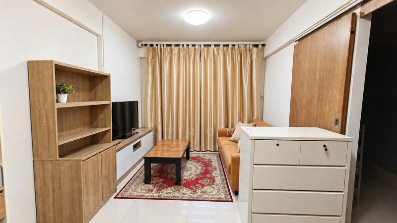 450D Bukit Batok West Avenue 6, 450D Bukit Batok West Avenue 6, Dairy Farm / Bukit Panjang / Choa Chu Kang, 1 Bedroom, 506 sqft, HDB Flat For Sale, by Raymond Kwa, 500261325 - Living Room - PropertyGuru.com.sg