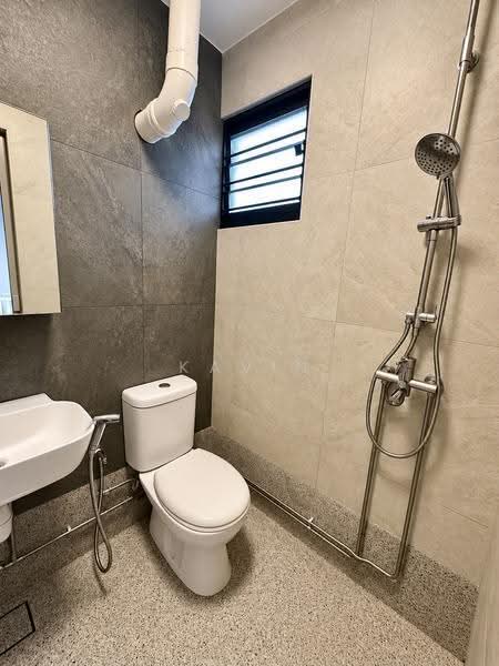 805 Tampines Avenue 4, 805 Tampines Avenue 4, Pasir Ris / Tampines, 3 Bedrooms, 990 sqft, HDB Flat For Sale, by Kavin Kuah, 500261326 - Bathroom - PropertyGuru.com.sg