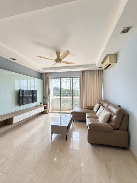 Guilin View, 24 Bukit Batok Street 52, Dairy Farm / Bukit Panjang / Choa Chu Kang, 3 Bedrooms, 1,281 sqft, Condominium For Sale, by Therese Ho, 500261341 - Living Room - PropertyGuru.com.sg