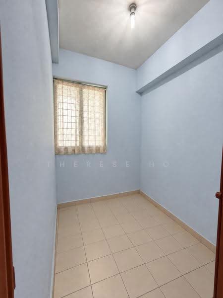 Guilin View, 24 Bukit Batok Street 52, Dairy Farm / Bukit Panjang / Choa Chu Kang, 3 Bedrooms, 1,281 sqft, Condominium For Sale, by Therese Ho, 500261341 - Maid's room - PropertyGuru.com.sg
