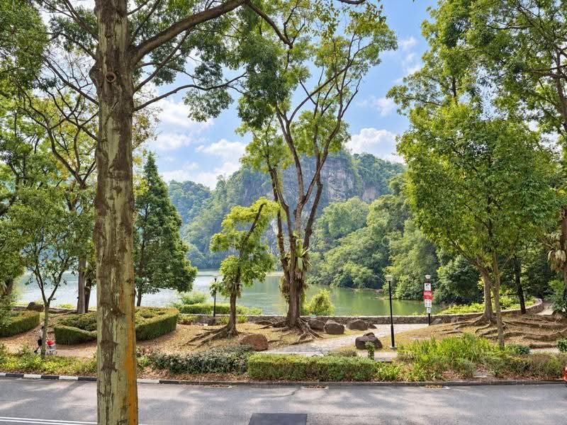 Guilin View, 24 Bukit Batok Street 52, Dairy Farm / Bukit Panjang / Choa Chu Kang, 3 Bedrooms, 1,281 sqft, Condominium For Sale, by Therese Ho, 500261341 - Exterior - PropertyGuru.com.sg