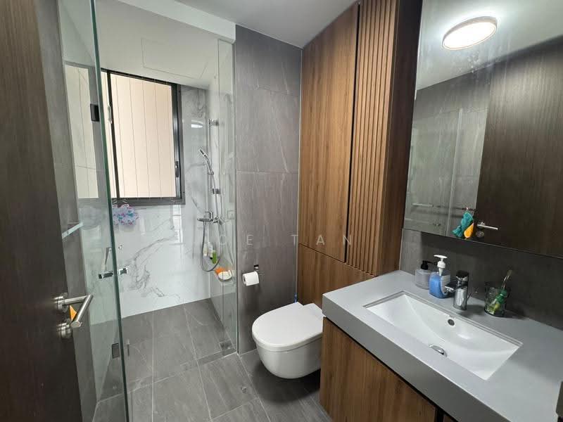 AMO Residence, 21 Ang Mo Kio Rise, Ang Mo Kio / Bishan / Thomson, 3 Bedrooms, 958 sqft, Condominium For Sale, by Joe Tan Kuan Chew, 500261346 - Bathroom - PropertyGuru.com.sg