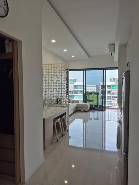 Boathouse Residences, 33 Upper Serangoon View, Hougang / Punggol / Sengkang, 1 Bedroom, 624 sqft, Condominium For Sale, by Yeo Tong Boon, 500261347 - Living Room - PropertyGuru.com.sg