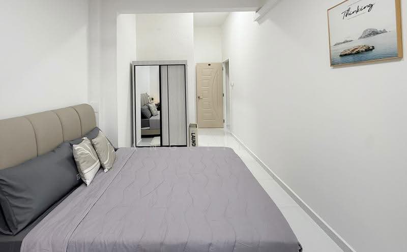 Westville, 12 Westwood Terrace, Boon Lay / Jurong / Tuas, Room Rental, 200 sqft, Terraced House For Rent, by Angeline Tan (陈慧恩), 500261362 - Bedroom - PropertyGuru.com.sg