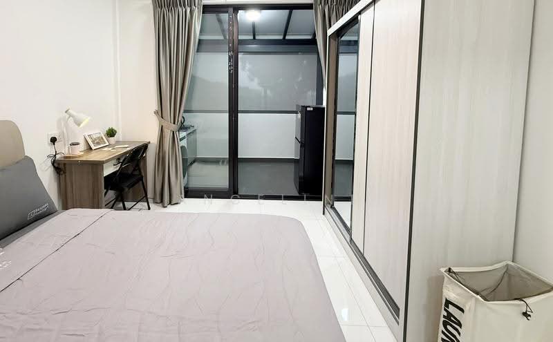 Westville, 12 Westwood Terrace, Boon Lay / Jurong / Tuas, Room Rental, 200 sqft, Terraced House For Rent, by Angeline Tan (陈慧恩), 500261362 - Bedroom - PropertyGuru.com.sg