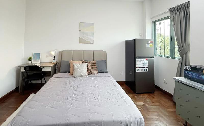 Westville, 12 Westwood Terrace, Boon Lay / Jurong / Tuas, Room Rental, 200 sqft, Terraced House For Rent, by Angeline Tan (陈慧恩), 500261362 - Bedroom - PropertyGuru.com.sg