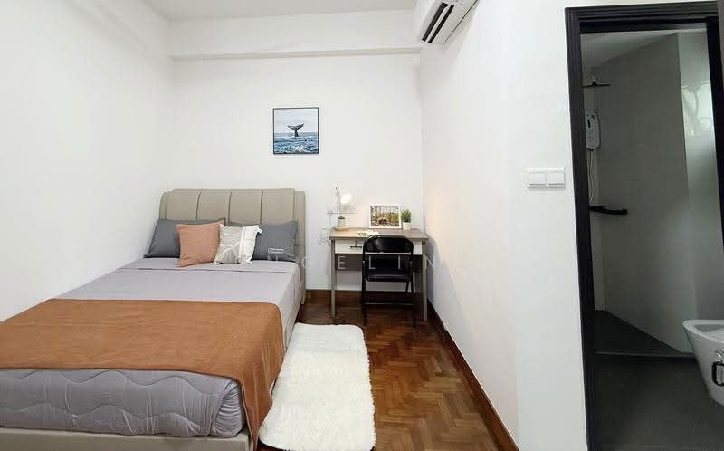 Westville, 12 Westwood Terrace, Boon Lay / Jurong / Tuas, Room Rental, 200 sqft, Terraced House For Rent, by Angeline Tan (陈慧恩), 500261362 - Bedroom - PropertyGuru.com.sg