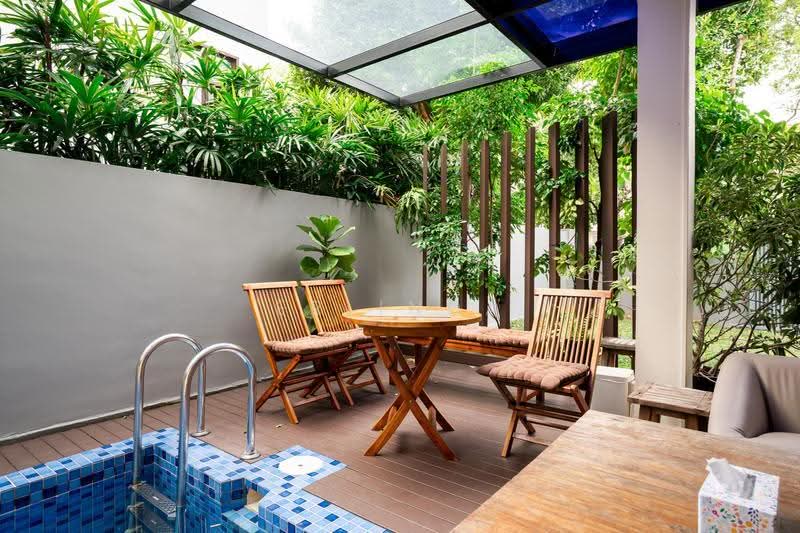 East Coast /Marine Parade, East Coast/Marine Parade/jln keris/jln azam/jln buloh perindu, East Coast / Marine Parade, 6 Bedrooms, 6,572 sqft, Detached House For Sale, by Erlinda Efendi, 500261375 - PropertyGuru.com.sg