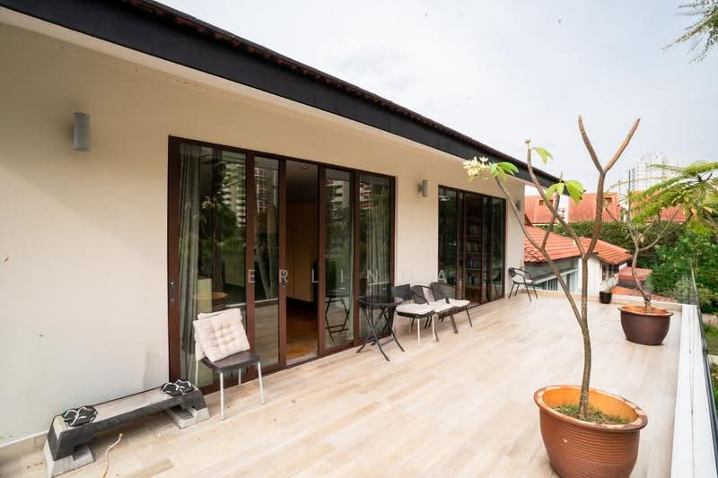 East Coast /Marine Parade, East Coast/Marine Parade/jln keris/jln azam/jln buloh perindu, East Coast / Marine Parade, 6 Bedrooms, 6,572 sqft, Detached House For Sale, by Erlinda Efendi, 500261375 - PropertyGuru.com.sg