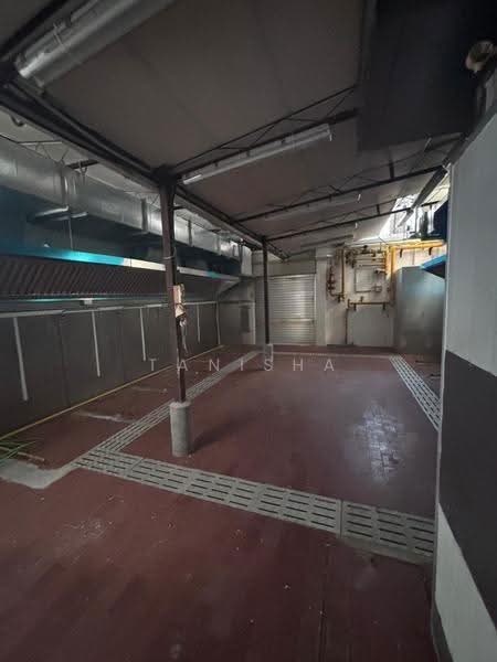 Siglap drive, Siglap drive, East Coast / Marine Parade, 1,899 sqft, Shop / Shophouse For Rent, by Tanisha Suresh Balani, 500261378 - Interior - CommercialGuru.com.sg