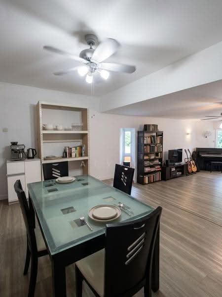 Ivory Heights, 124 Jurong East Street 13, Boon Lay / Jurong / Tuas, 3 Bedrooms, 1,701 sqft, Condominium For Sale, by Alvin Chua, 500261384 - Dining Area - PropertyGuru.com.sg