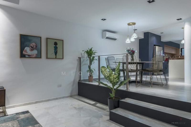 Jalan Arif, Jalan Arif, Hougang / Punggol / Sengkang, 5 Bedrooms, 3,400 sqft, Terraced House For Sale, by Michelle Goh Yeng Yeng, 500261391 - PropertyGuru.com.sg