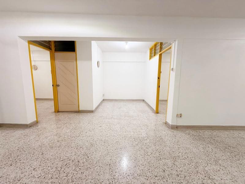431 Clementi Avenue 3, 431 Clementi Avenue 3, Buona Vista / West Coast / Clementi New Town, 2 Bedrooms, 882 sqft, HDB Flat For Sale, by Gary Seah Zhang Feng, 500261395 - Interior - PropertyGuru.com.sg