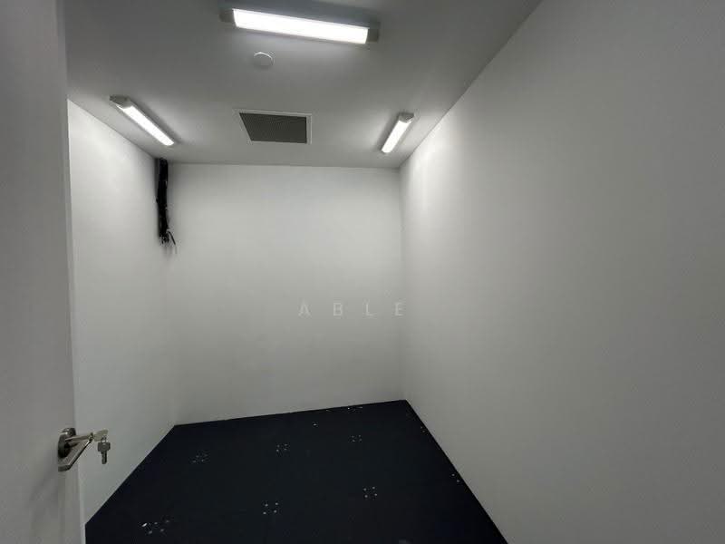 Hub Synergy Point, 70 70, Chinatown / Tanjong Pagar, 7,233 sqft, Office For Rent, by Able S.K Toh, 500261400 - CommercialGuru.com.sg