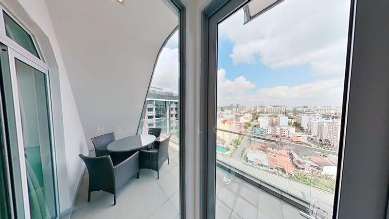 Cosmo, 18 Guillemard Crescent, Eunos / Geylang / Paya Lebar, 1 Bedroom, 797 sqft, Condominium For Rent, by Hsien Loong Wong, 500261407 - Balcony - PropertyGuru.com.sg