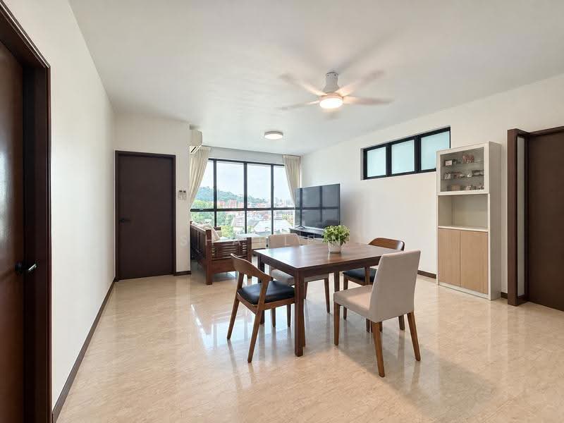 Hilltop Grove, 134C Hillview Avenue, Dairy Farm / Bukit Panjang / Choa Chu Kang, 2 Bedrooms, 861 sqft, Condominium For Rent, by Sharlene Teo, 500261423 - Living Room - PropertyGuru.com.sg