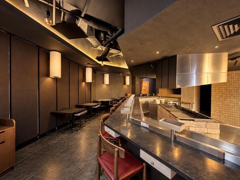 Prime L1 F&B Space with Excellent Frontage @ Orchard Road | Rarely available, Orchard / River Valley, 2,379 sqft, Food & Beverage For Rent, by Sean Pang, 500261435 - Interior - CommercialGuru.com.sg