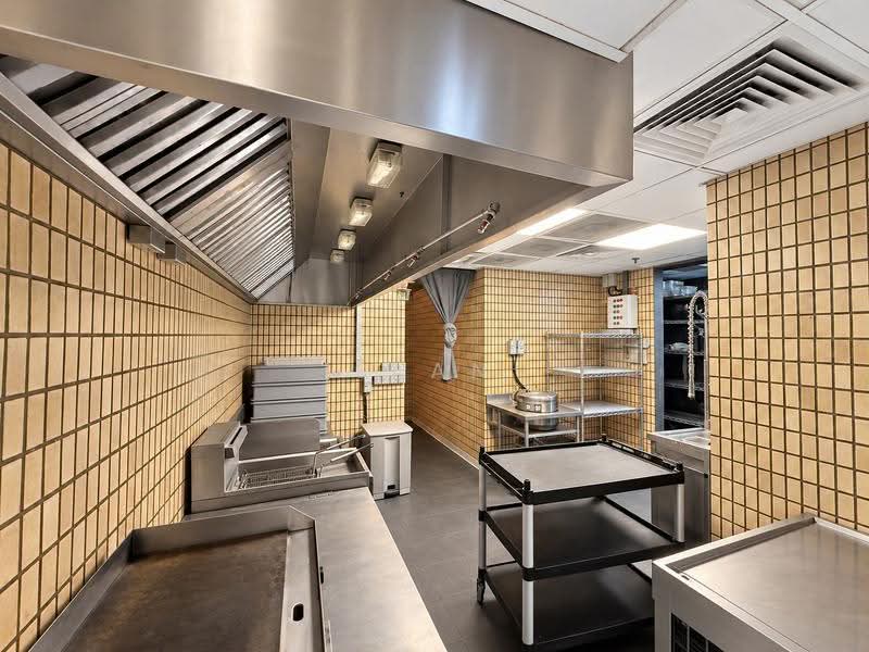 Prime L1 F&B Space with Excellent Frontage @ Orchard Road | Rarely available, Orchard / River Valley, 2,379 sqft, Food & Beverage For Rent, by Sean Pang, 500261435 - Kitchen - CommercialGuru.com.sg