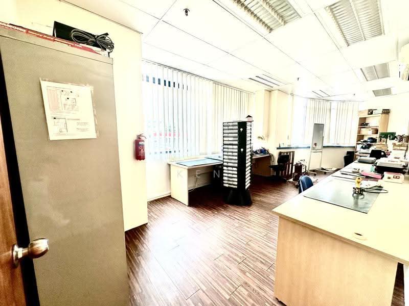 Tagore Building, 6 Tagore Drive, Mandai / Upper Thomson, 3,164 sqft, Light Industrial (B1) For Sale, by Ken Tan, 500261446 - Interior - CommercialGuru.com.sg