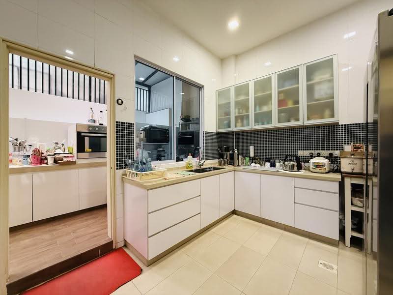 LANDED7772@thomson hill crn terrace, Thomson hill, sembawang hills, 98777772, Ang Mo Kio / Bishan / Thomson, 6 Bedrooms, 4,200 sqft, Corner Terrace For Sale, by Dominic Chua, 500261453 - Kitchen - PropertyGuru.com.sg