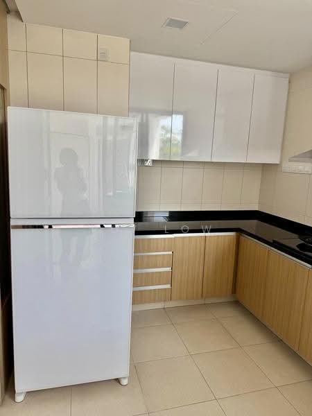 Varsity Park Condominium, 38 West Coast Road, Buona Vista / West Coast / Clementi New Town, 2 Bedrooms, 1,055 sqft, Condominium For Rent, by Roy Low, 500261461 - Kitchen - PropertyGuru.com.sg