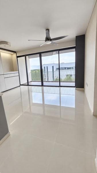 Twin Fountains, 11 Woodlands Avenue 6, Admiralty / Woodlands, 3 Bedrooms, 1,098 sqft, Condominium For Rent, by Robin Lim, 500261504 - Balcony - PropertyGuru.com.sg