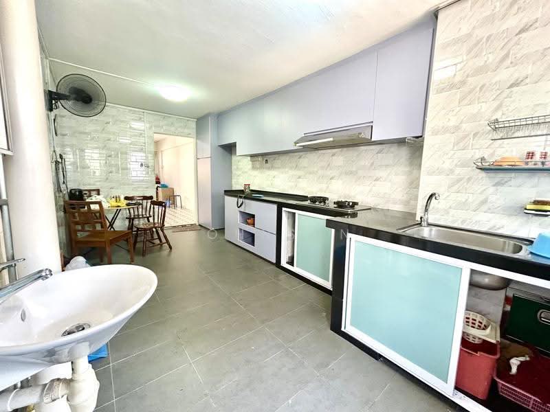 519 Bedok North Avenue 1, 519 Bedok North Avenue 1, Bedok / Upper East Coast, 2 Bedrooms, 721 sqft, HDB Flat For Sale, by Johnson Tay, 500261545 - Kitchen - PropertyGuru.com.sg