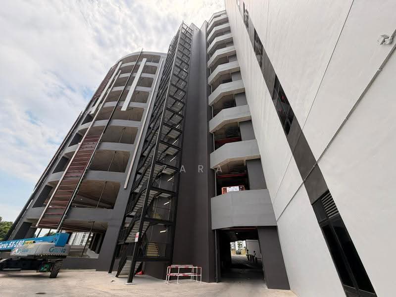 Tampines Connection, 2 Tampines North Drive 4, Pasir Ris / Tampines, 4,165 sqft, Factory / Workshop (B2) For Rent, by Zara Soon 孫莉萍, 500261550 - Exterior - CommercialGuru.com.sg