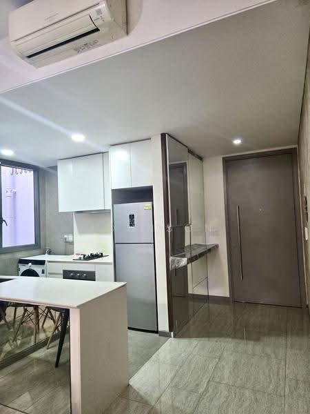 Stratum, 84 Elias Road, Pasir Ris / Tampines, 2 Bedrooms, 818 sqft, Condominium For Rent, by Johnson Tay, 500261553 - Kitchen - PropertyGuru.com.sg
