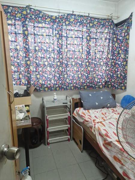 319 Ang Mo Kio Avenue 1, 319 Ang Mo Kio Avenue 1, Ang Mo Kio / Bishan / Thomson, Room Rental, 120 sqft, HDB Flat For Rent, by Rose Ting, 500261557 - Bedroom - PropertyGuru.com.sg