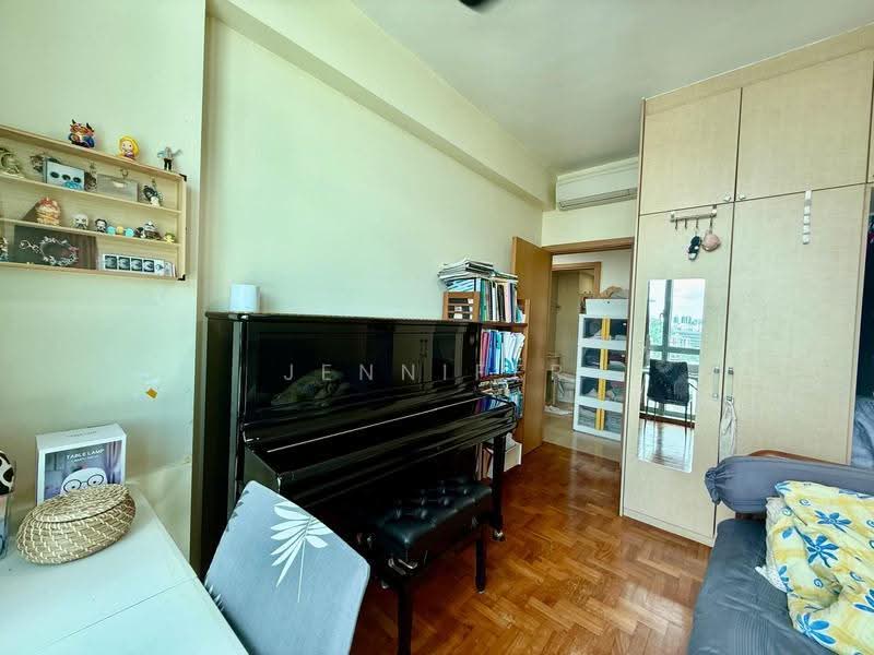 Hillview Regency, 28 Bukit Batok East Avenue 2, Dairy Farm / Bukit Panjang / Choa Chu Kang, 3 Bedrooms, 1,119 sqft, Condominium For Sale, by Jennifer Lim, 500261576 - Bedroom - PropertyGuru.com.sg